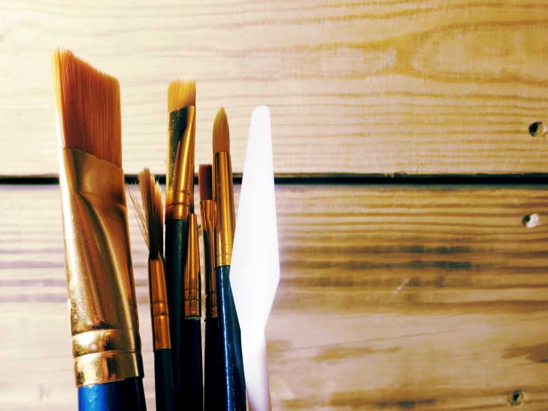 Acrylic Paint Brushes 101: Understanding Brush Types and Their Uses